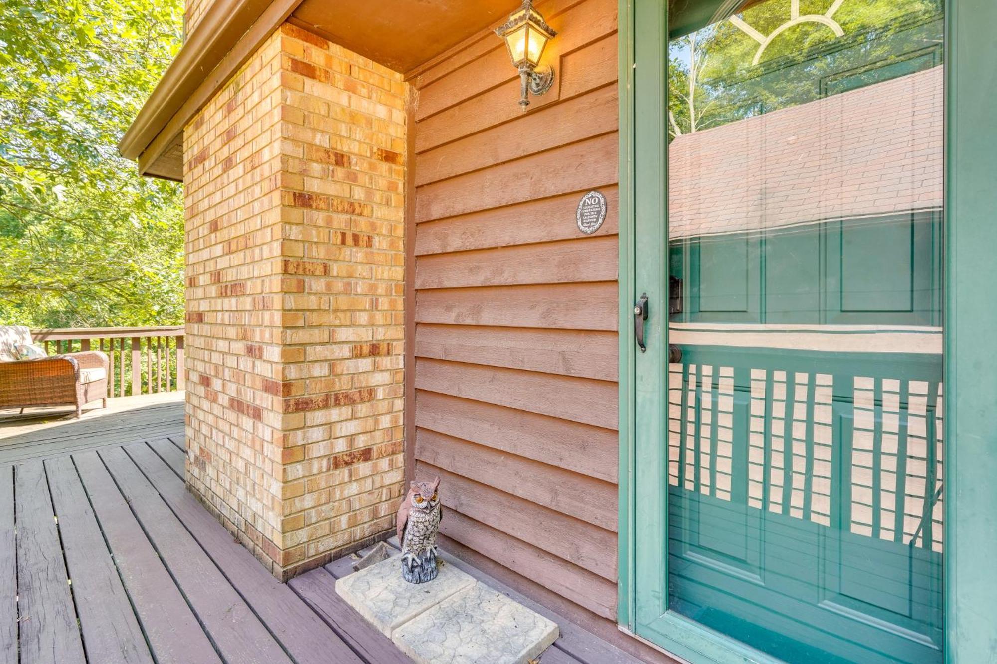 Howard Cabin Rental About 3 Mi To Apple Valley Lake! Mount Vernon Exterior photo