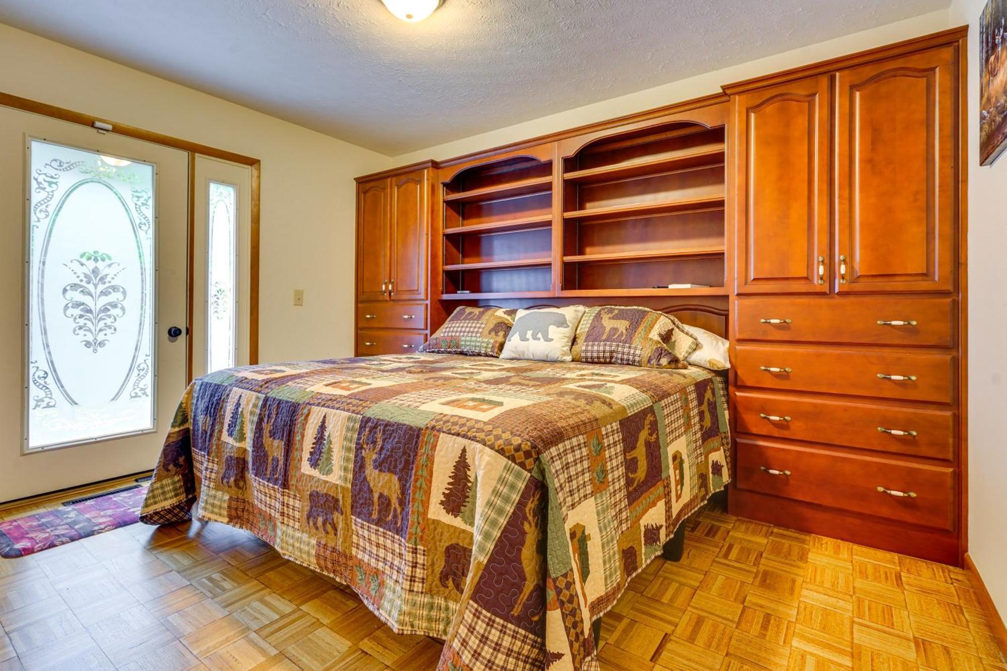 Howard Cabin Rental About 3 Mi To Apple Valley Lake! Mount Vernon Exterior photo